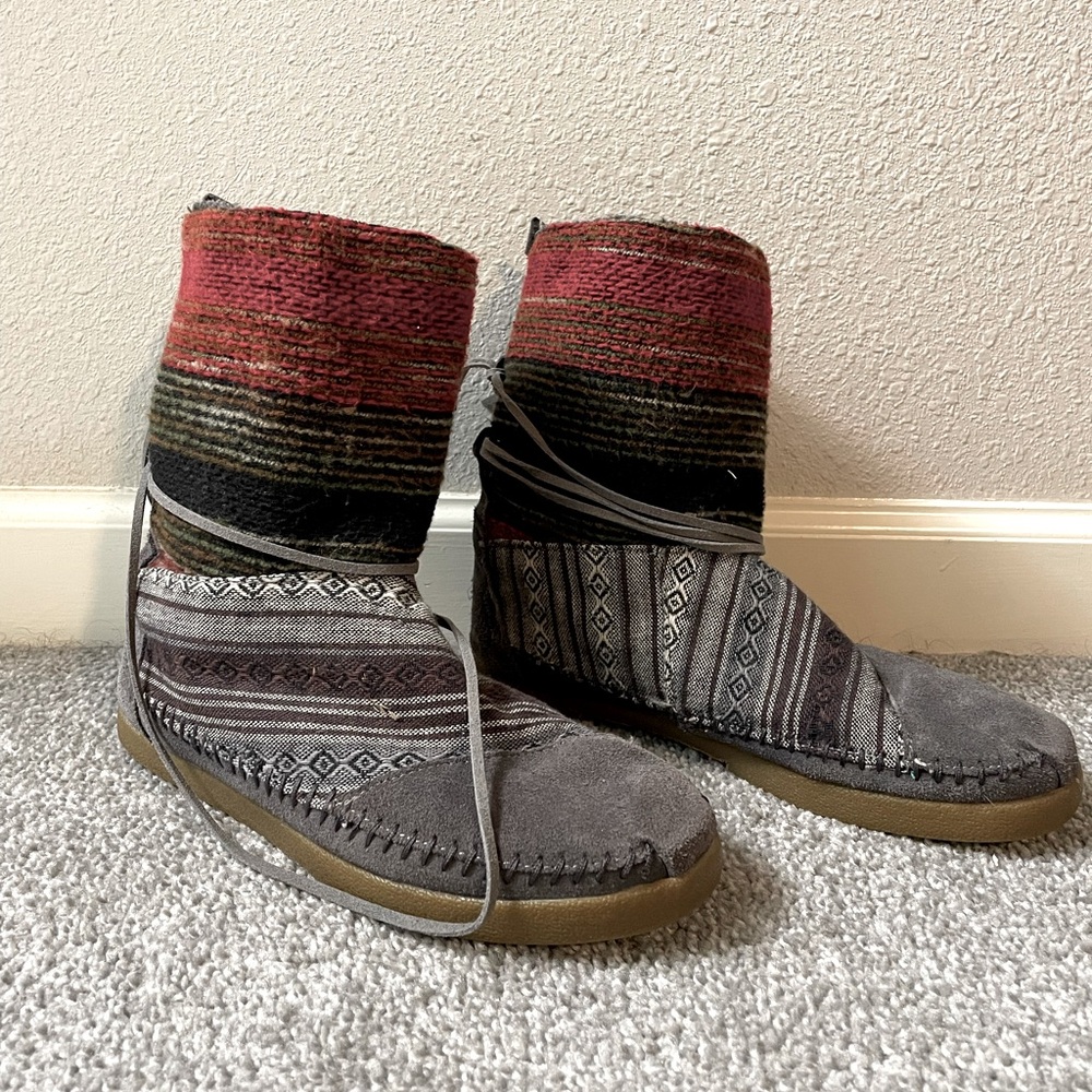 Toms Nepal Boots